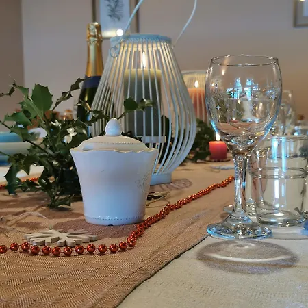 Longere Bressane. Holiday home Domsure