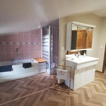 Longere Bressane. Holiday home *